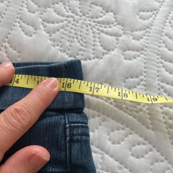 Kim. Rogers Jean  12P - Picture 10 of 11